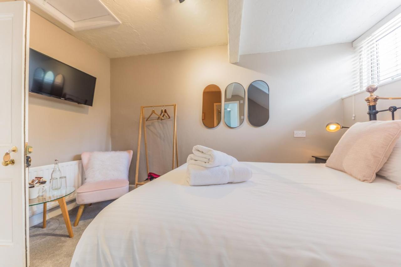 Holly-Wood Guest House Windermere Ngoại thất bức ảnh