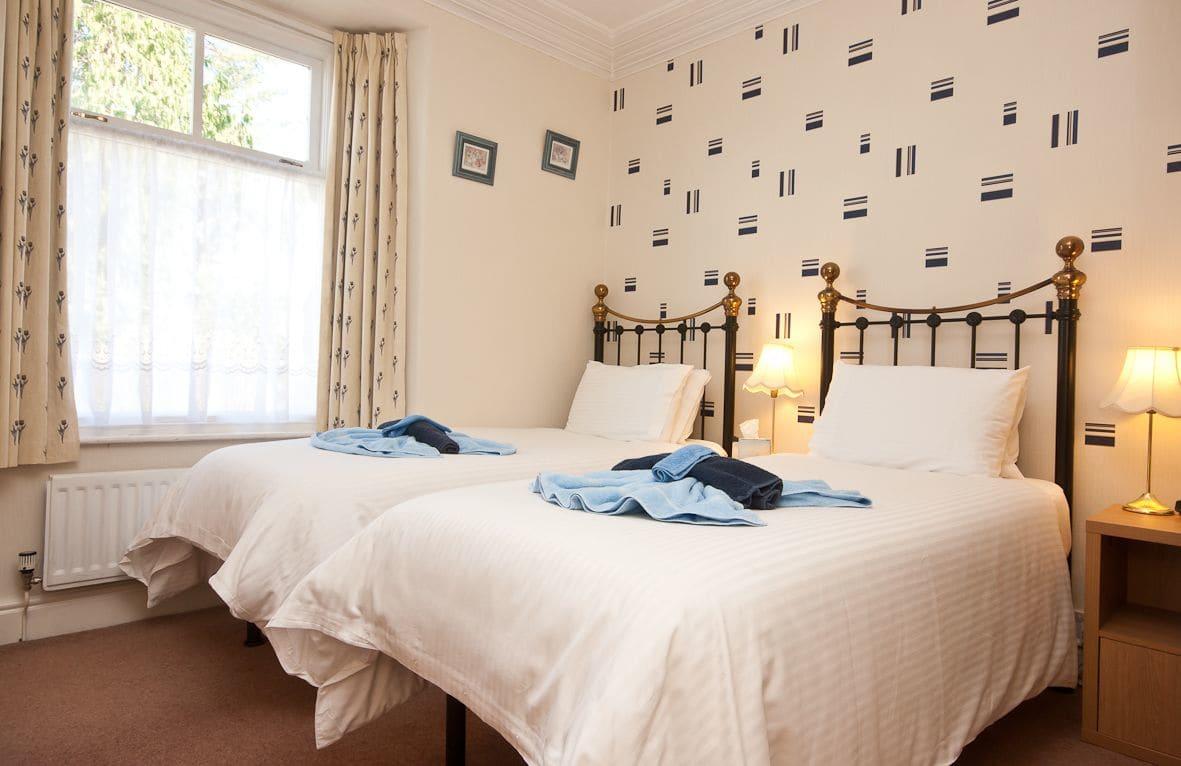 Holly-Wood Guest House Windermere Ngoại thất bức ảnh